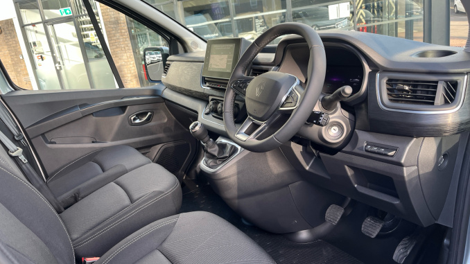 Renault Trafic Lwb Diesel LL30 Blue dCi 150 Extra [Safety] Van - Image 6